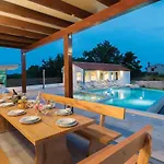 Gorgeous In With Sauna Casa vacanze *