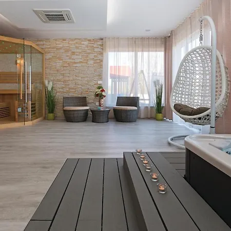Lovely In With Sauna بيت للعطل