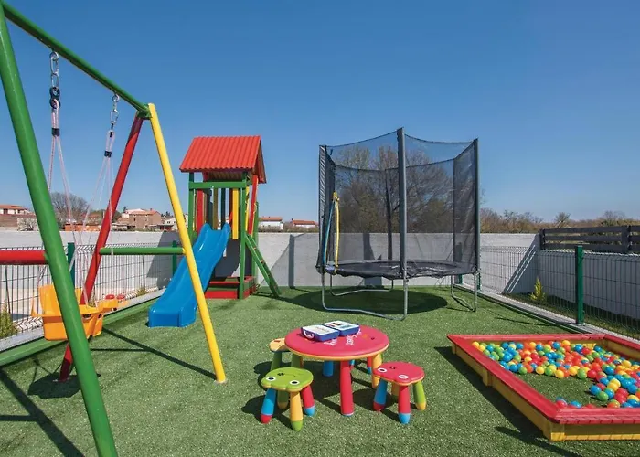 Gorgeous In With Sauna