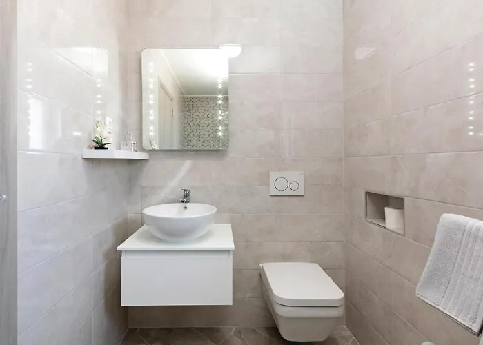 Vakantiehuis Gorgeous In With Sauna Marčana