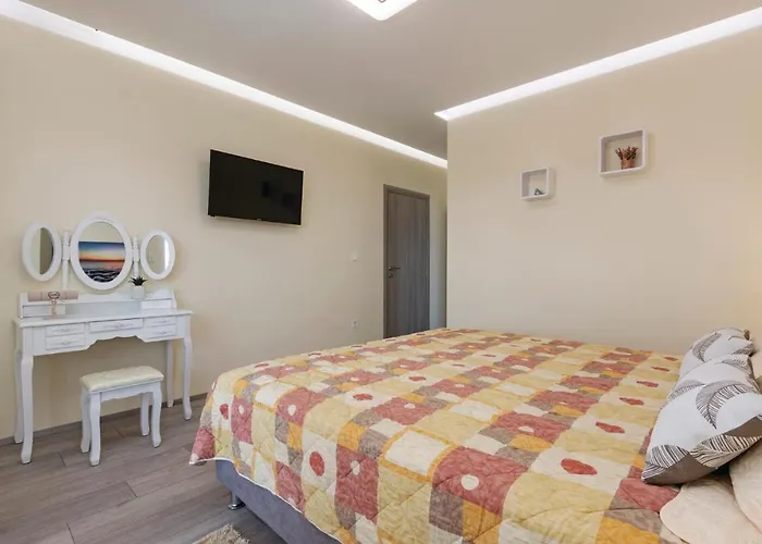 Gorgeous In With Sauna Marčana